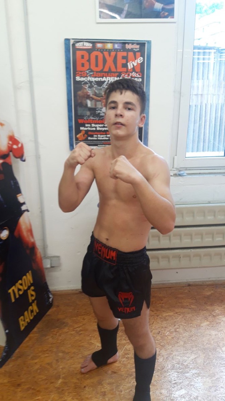 Training- und Wettkampfatmosphäre in der Fight Academy Leonberg